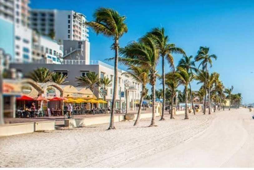 2602 E Hallandale Beach Blvd 1 Br Villa Eksteriør bilde